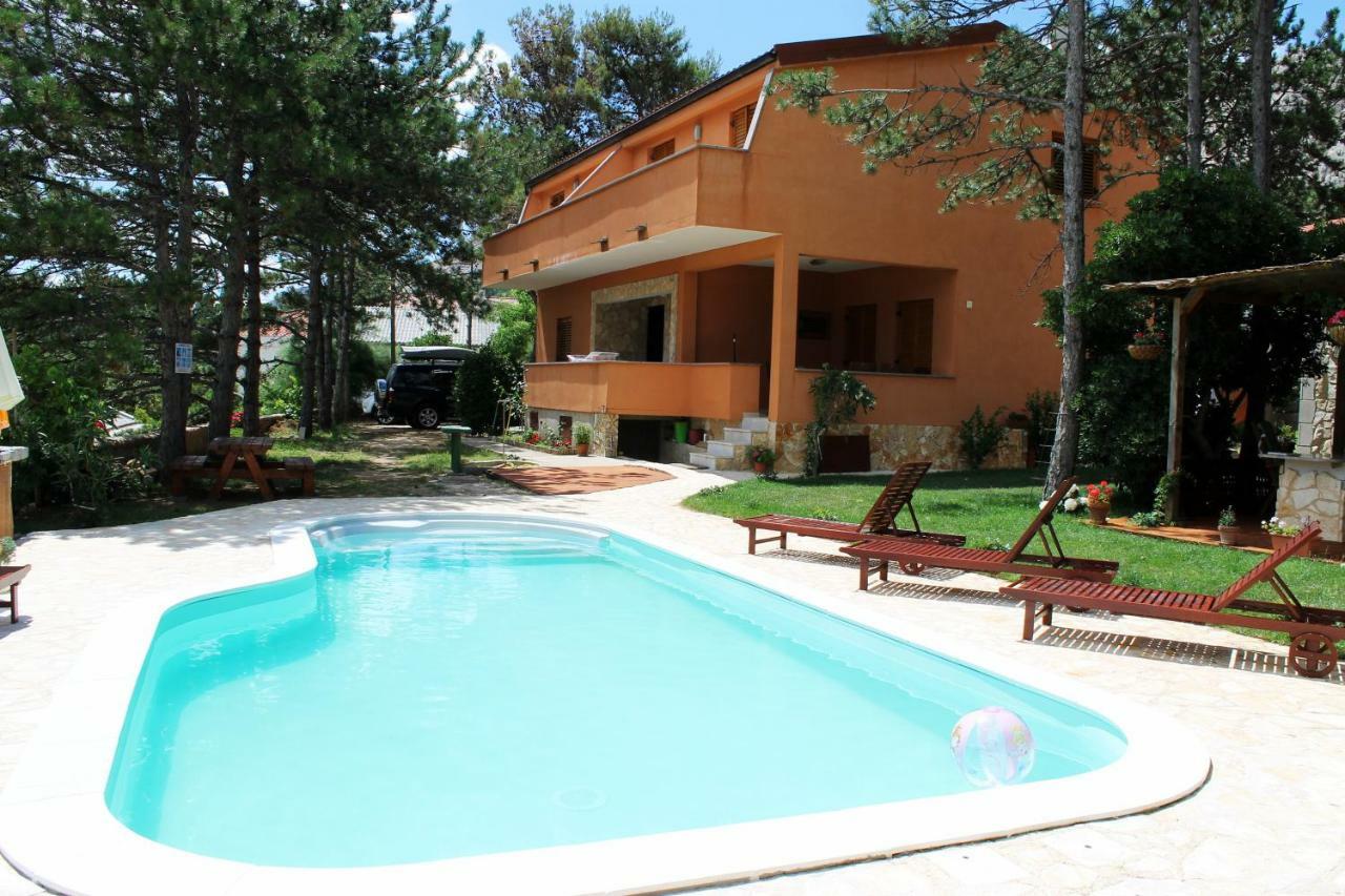 Apartments Lili I Baška Exteriör bild